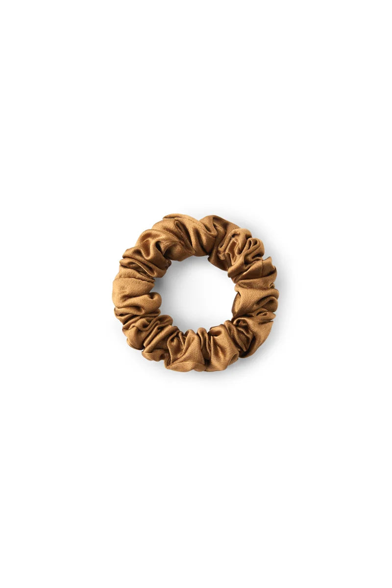 Luxurious Satin & Silk Scrunchie - Timeless Elegance - Rosey Isle