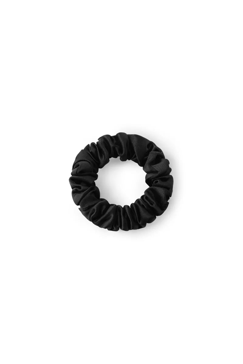 Luxurious Satin & Silk Scrunchie - Timeless Elegance - Rosey Isle