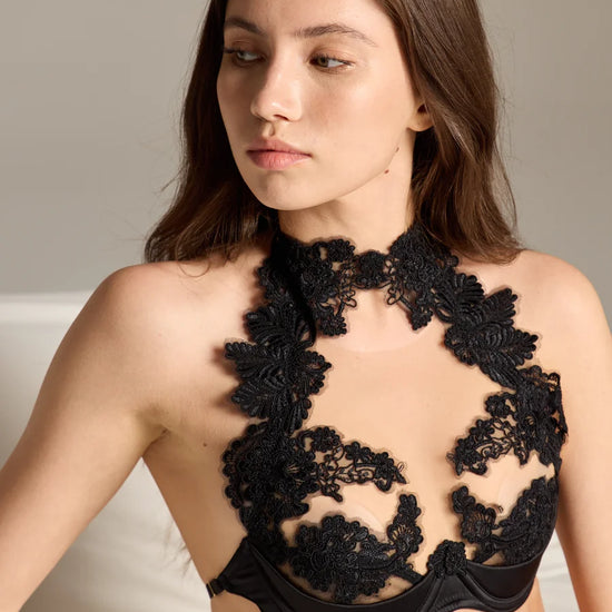 Exquisite Black Lace Halter Neck Bralette - Rosey Isle