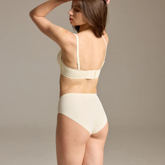 Elevate Comfort: Seamless High-Waisted Elegance - Rosey Isle
