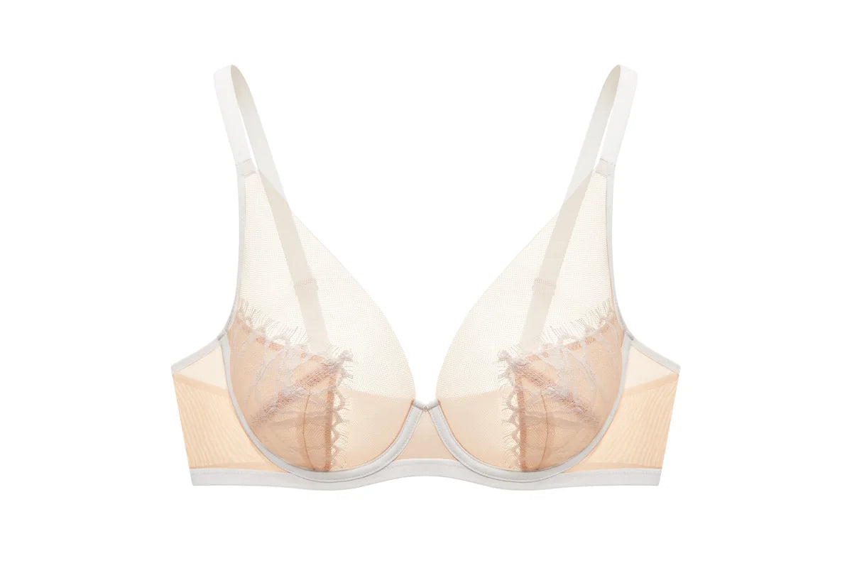 Exquisite Elegance: The Beige Lace Underwire Bra - Rosey Isle