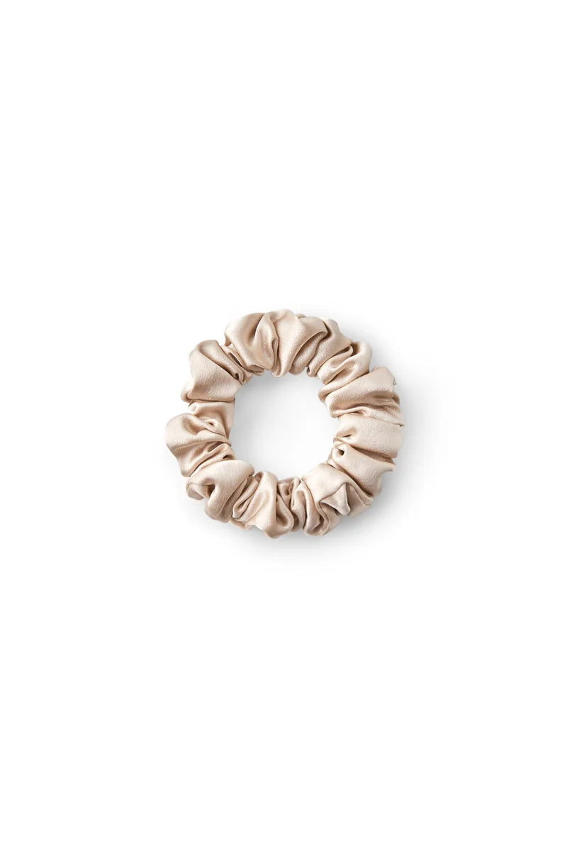 Luxurious Satin & Silk Scrunchie - Timeless Elegance - Rosey Isle